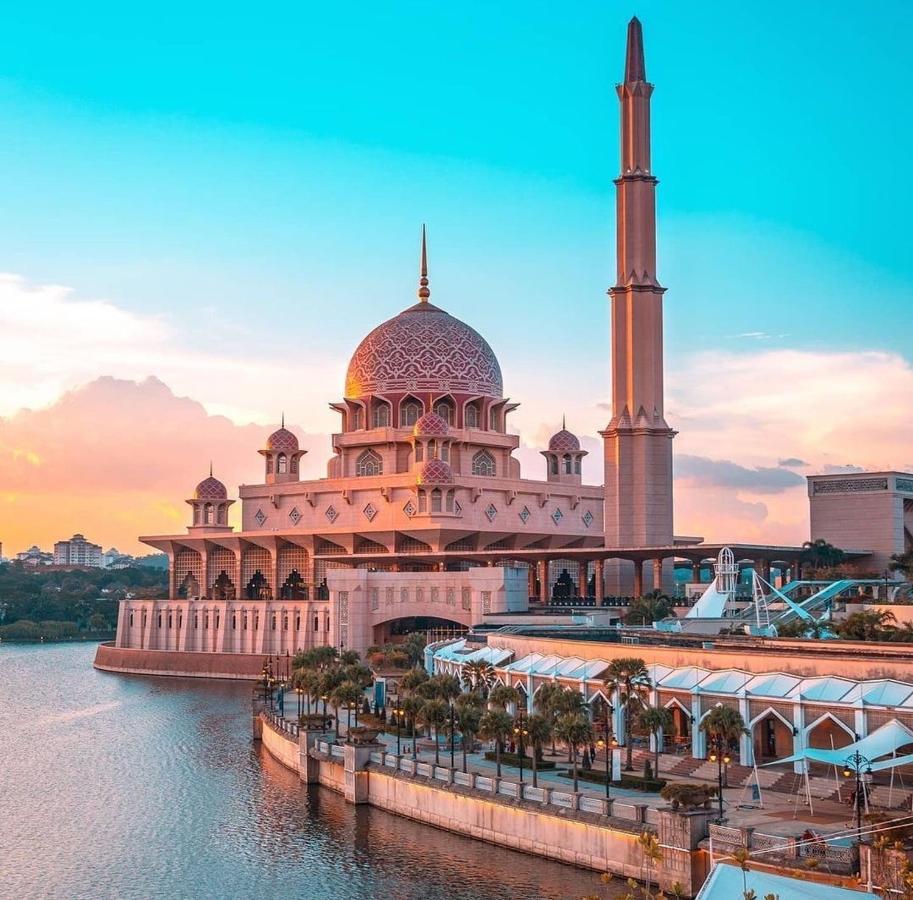 Maya Homestay Putrajaya @ Twelve Екстериор снимка