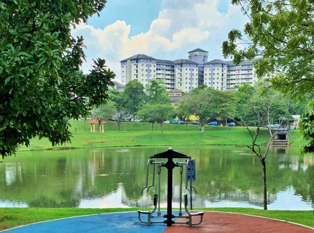 Maya Homestay Putrajaya @ Twelve Екстериор снимка
